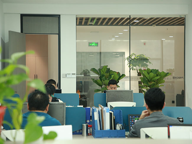 ����k����